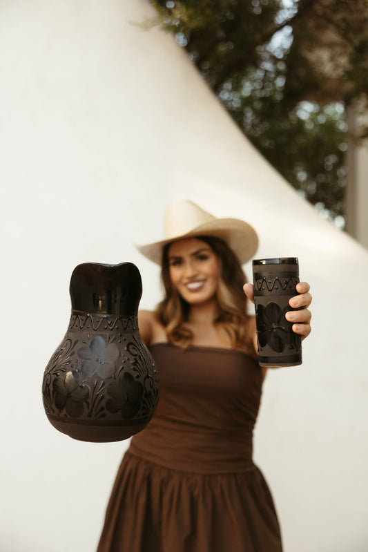 Frida Pitcher Set