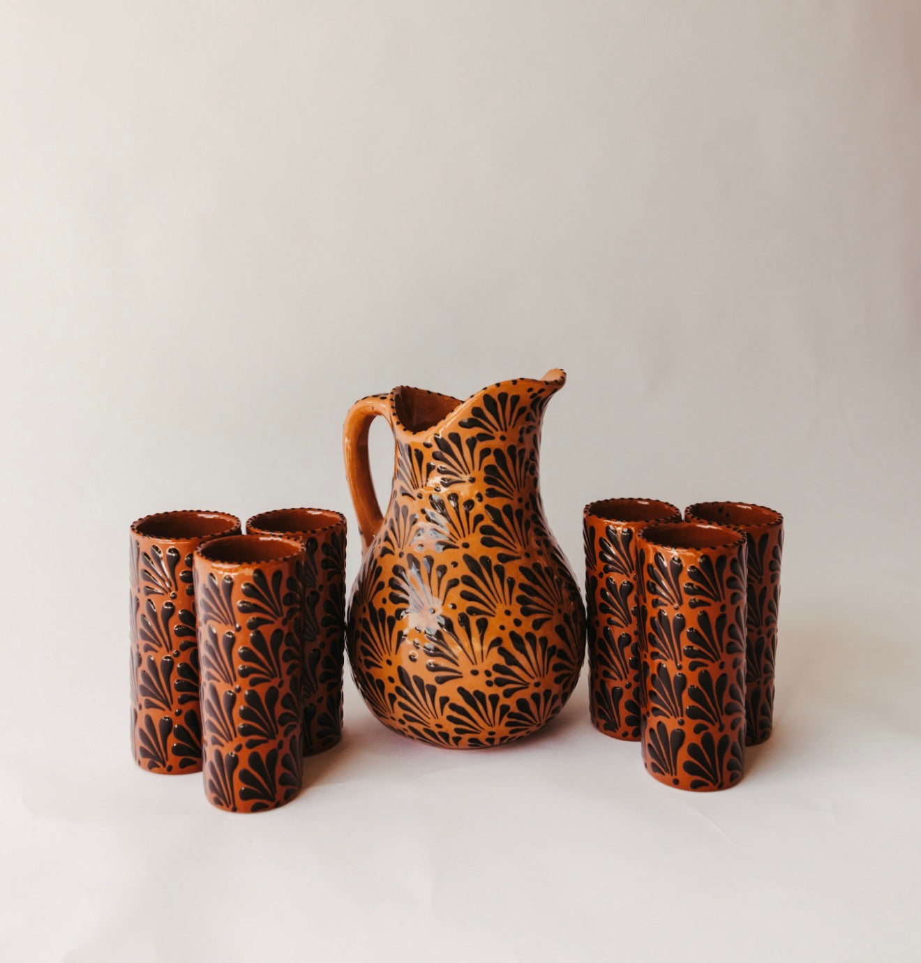 Leonor Jarra Set