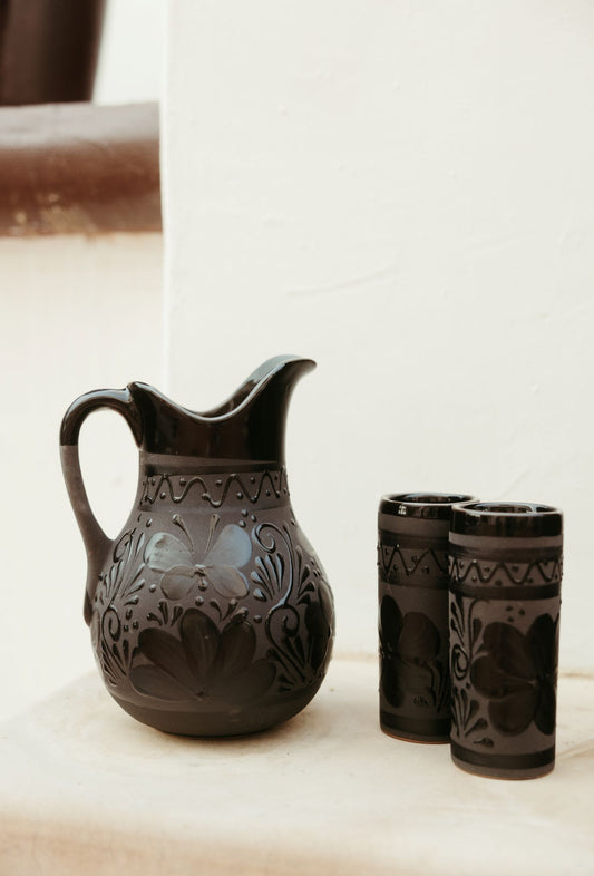 Frida Pitcher Set