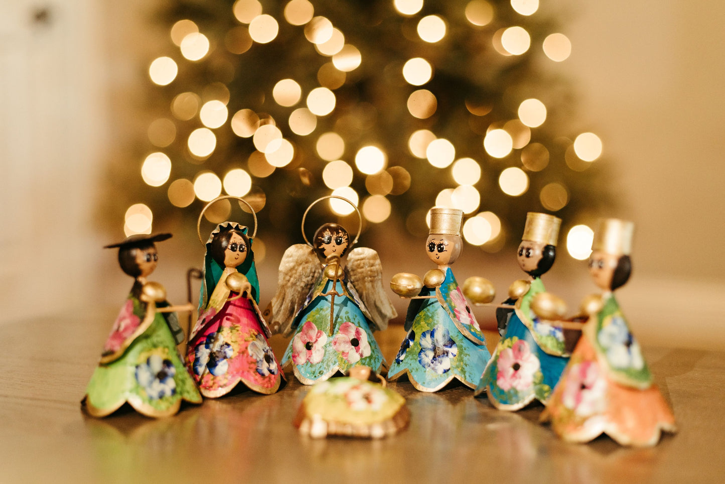 7-piece nativity set